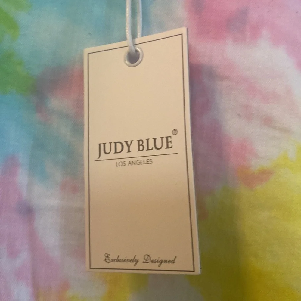 Judy Blue Tye Dye shorts; size L; new with tags - Picture 5 of 9